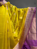 Regal Contrast Pure Mango Katan Silk Handloom Banarasi Saree - All Over Kadhua Motifs