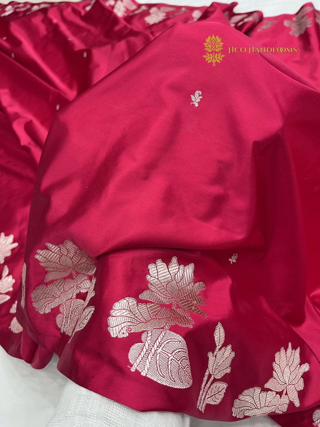 Cherry Red Premium Mashru Katan Silk Banarasi Saree - All Over Small Motifs