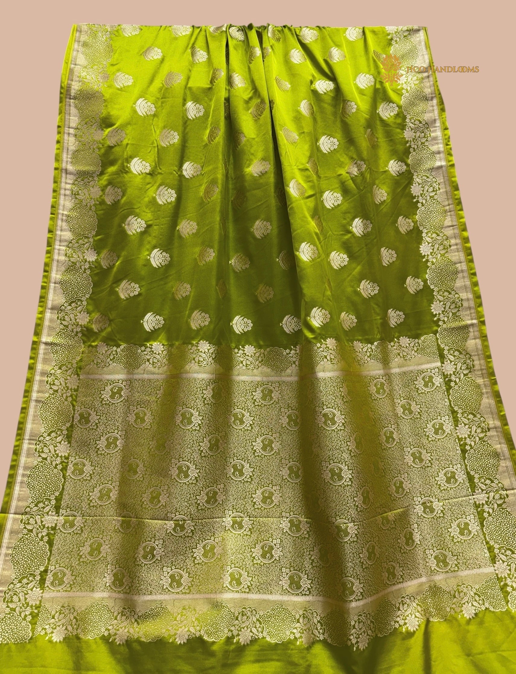 Regal Parrot Green Premium Mashru Katan Silk Banarasi Saree - All Over Floral Motifs