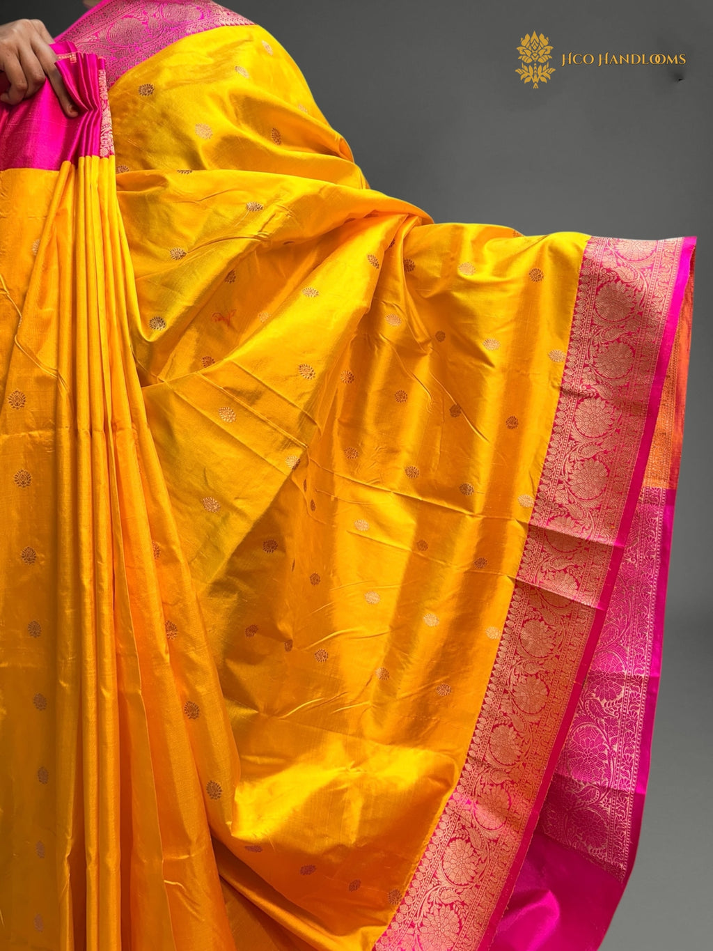 Pure Mango Katan Silk Handloom Banarasi Saree - All Over Kadhua Motifs