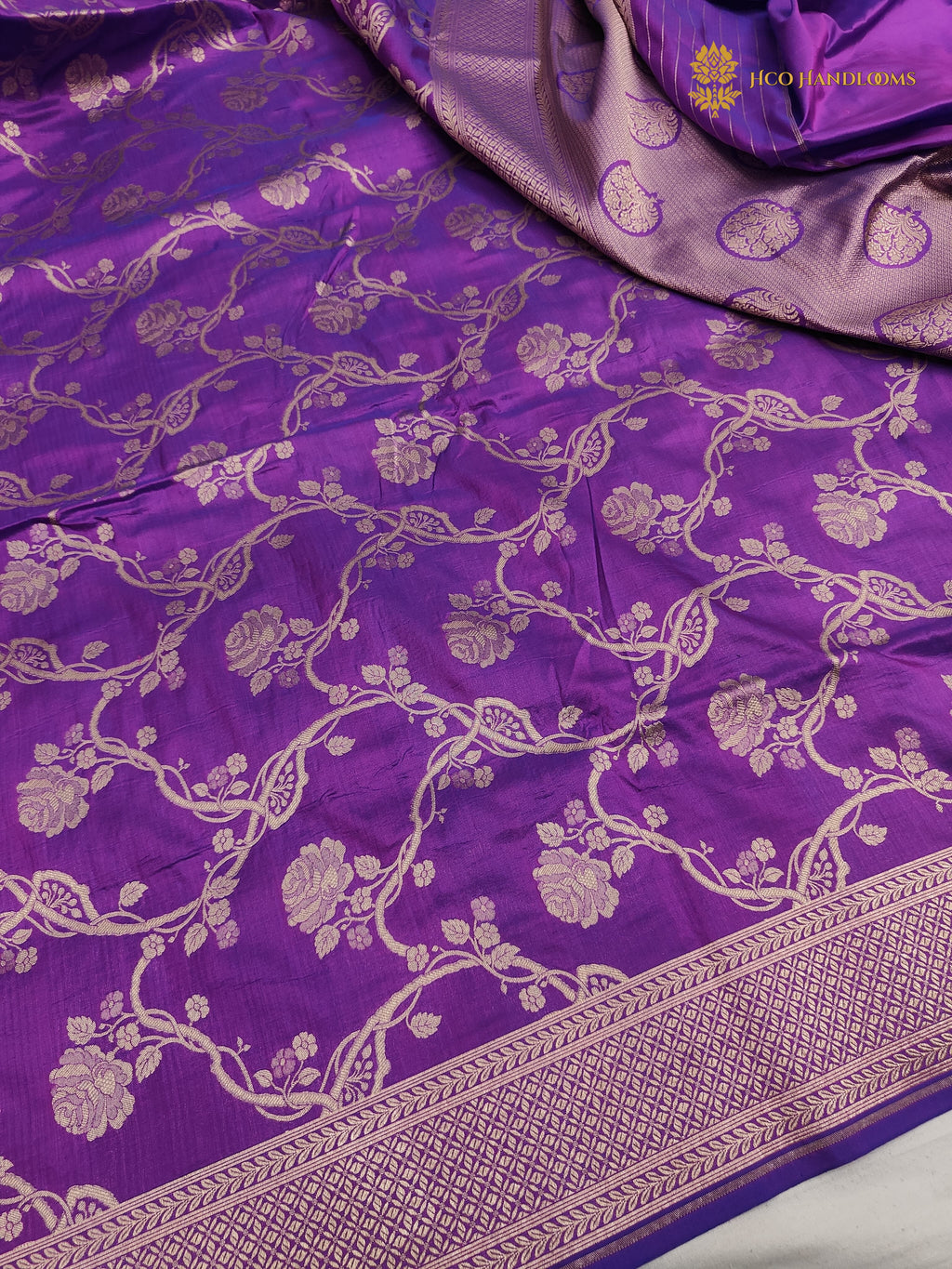 Regal Purple Pure Katan Silk Handloom Banarasi Saree - All Over Floral Vines