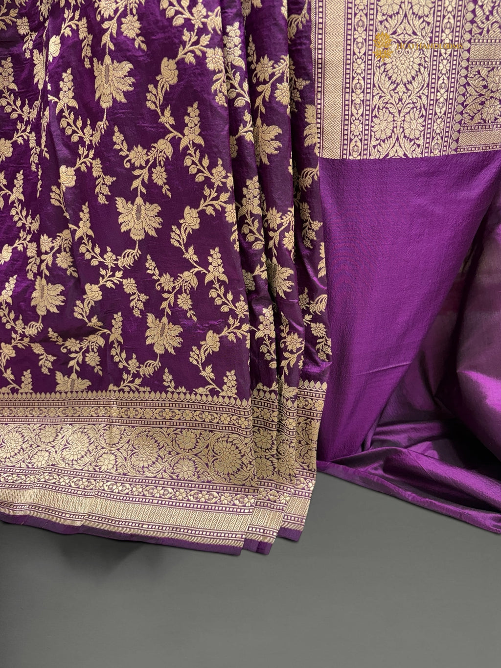 Regal Pure Katan Silk Handloom Banarasi Saree - All Over Jaal Work