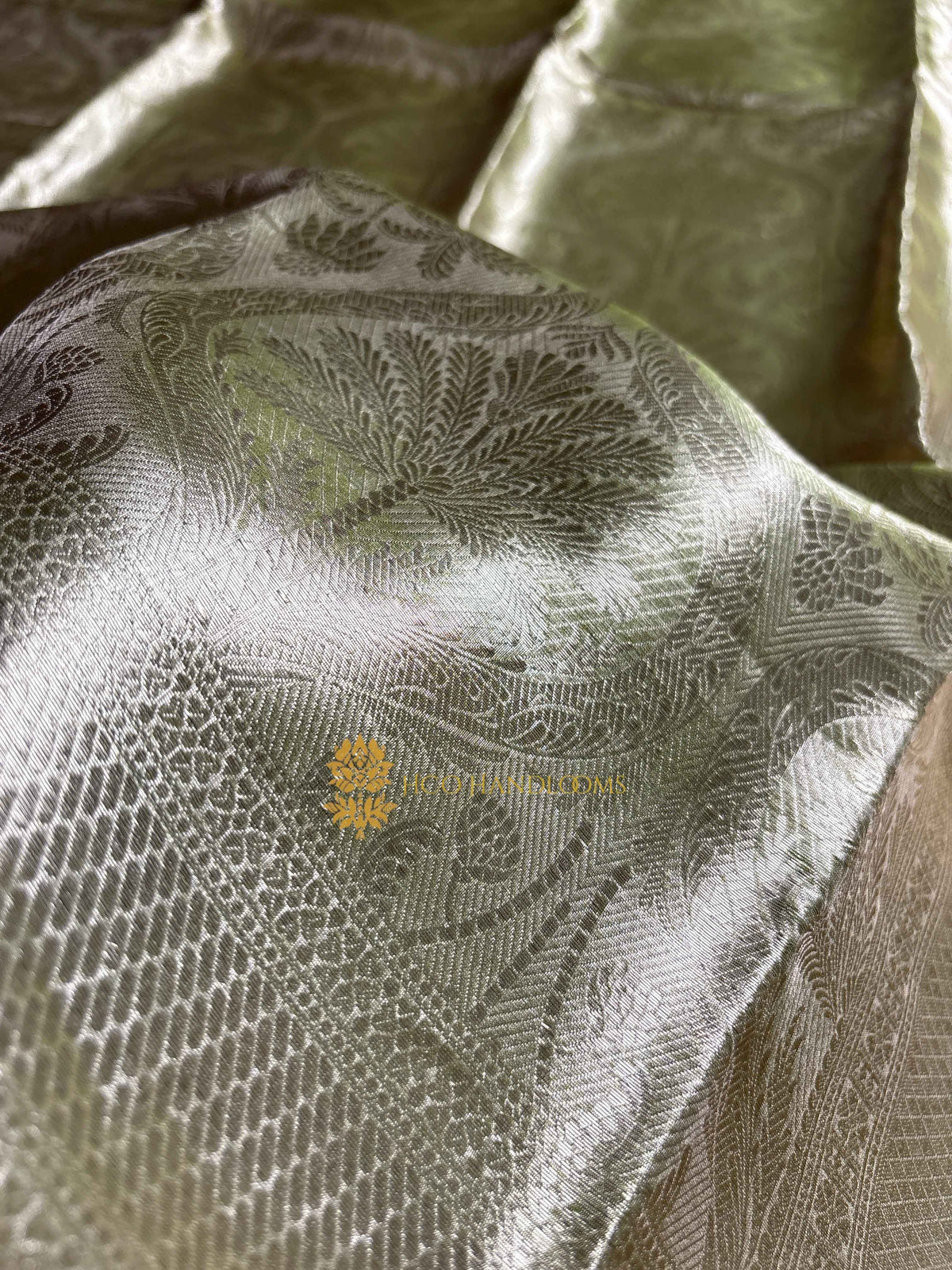 Pure Tissue Silk Tanchui Brocade Handloom Banarasi Saree