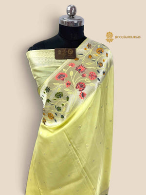 Pastel Lime Matka Tussar Silk Banarasi Saree - All Over Motifs & Paithani