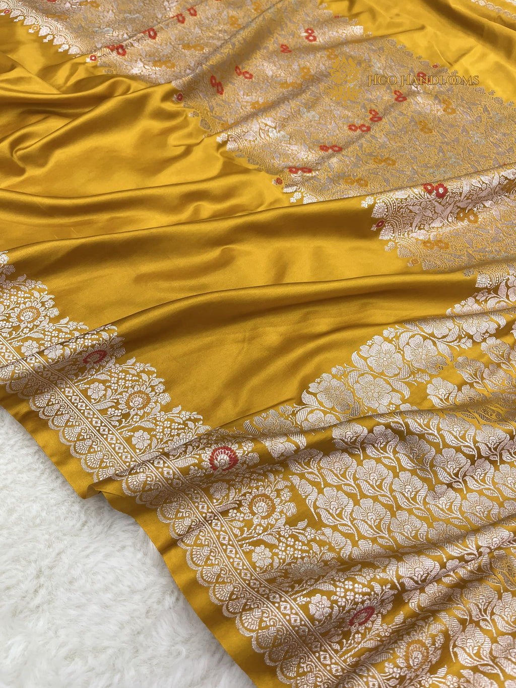Gold Premium Mashru katan Silk Banarasi Saree - All Over Meenakari Skirt