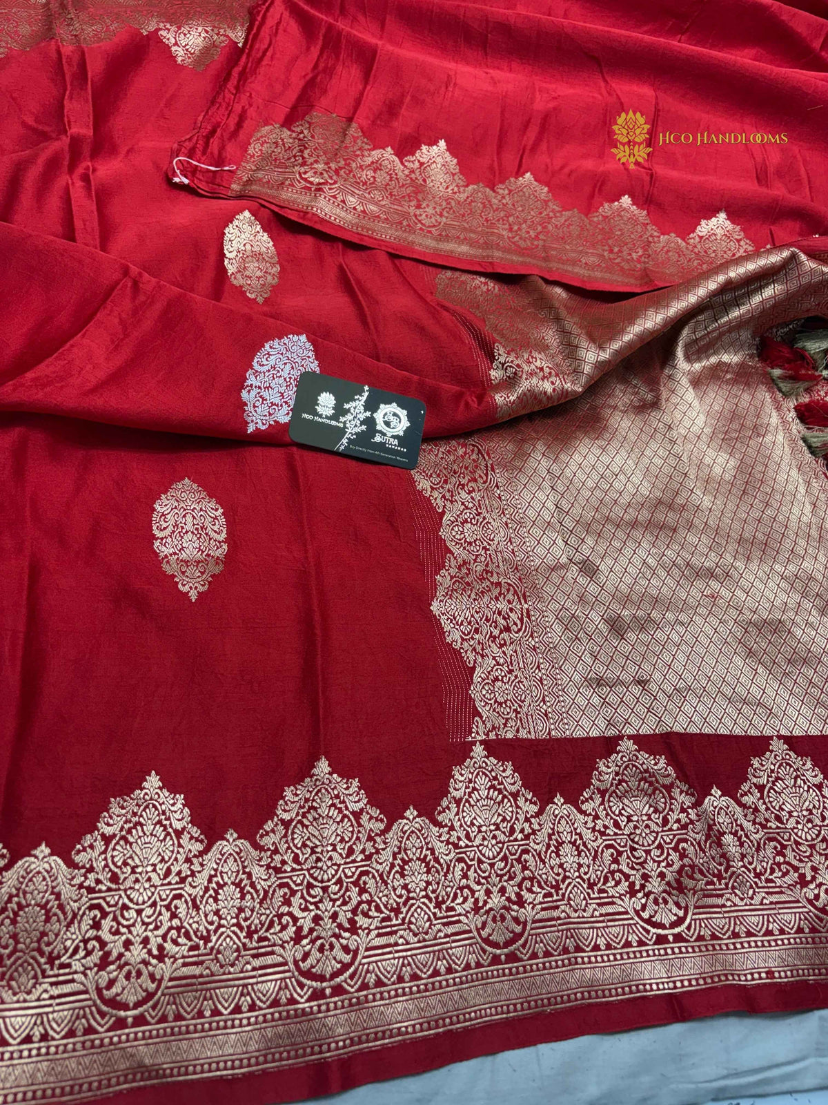 Red Pure Mango Katan Silk Handloom Banarasi Saree - All Over Motifs