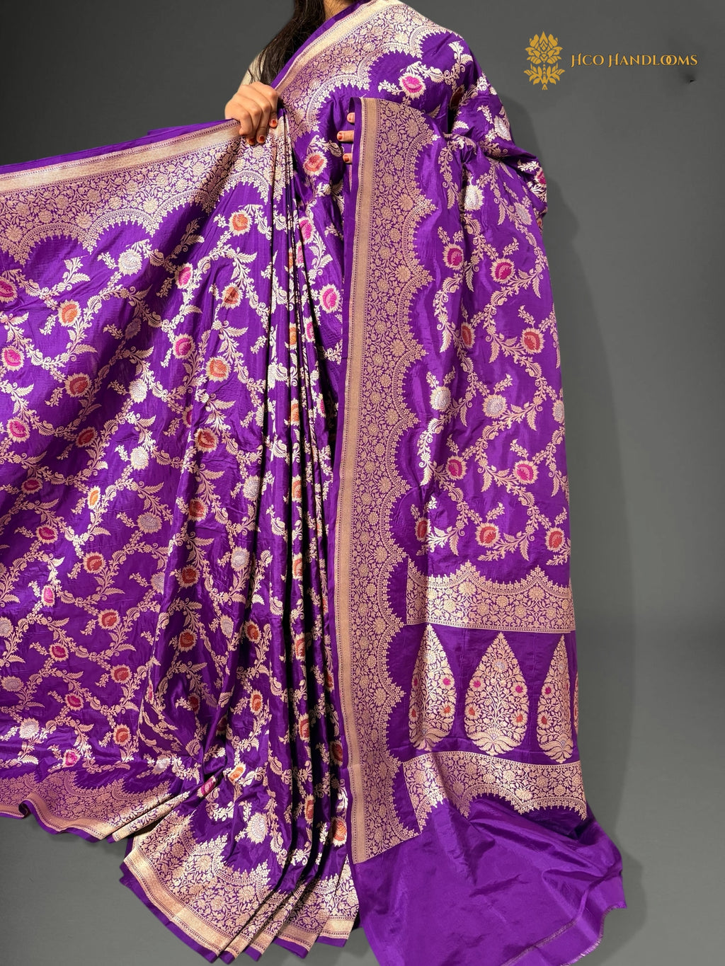 Regal Pure Katan Silk Handloom Jangla Meenakari Banarasi Saree