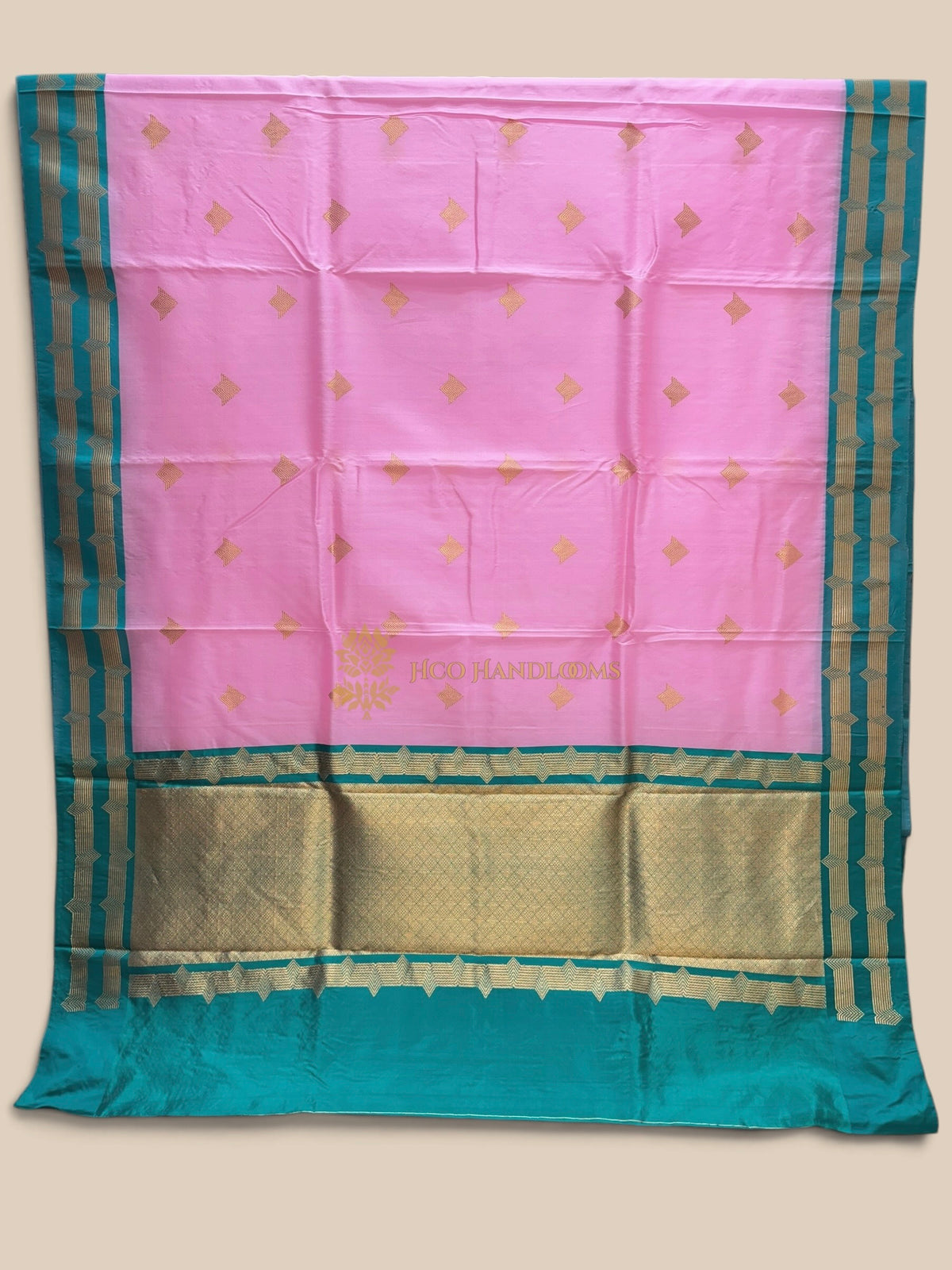 Contrast Pure Kora Silk Handloom Banarasi Saree - Kadhua Motifs