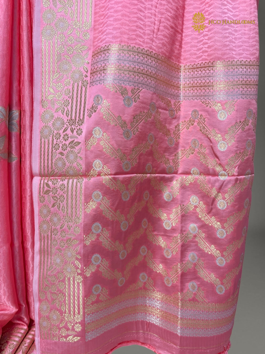 Premium Mashru Crepe Satin Silk Banarasi Saree - All Over Leafs Motifs