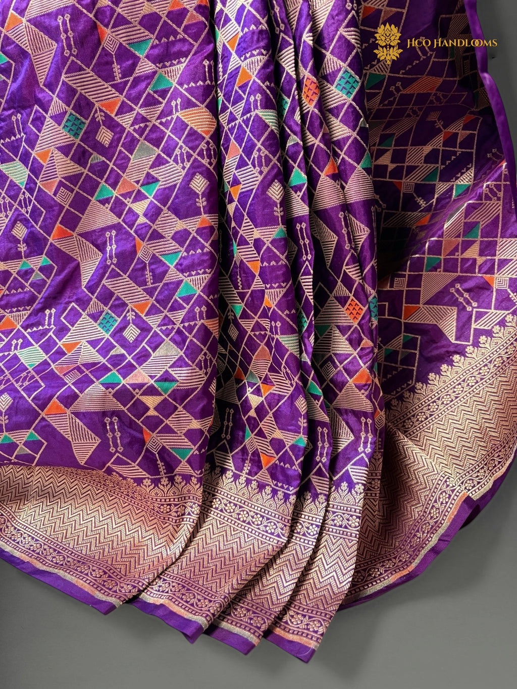 Pure Katan Silk Handloom Geometric Design Banarasi Saree