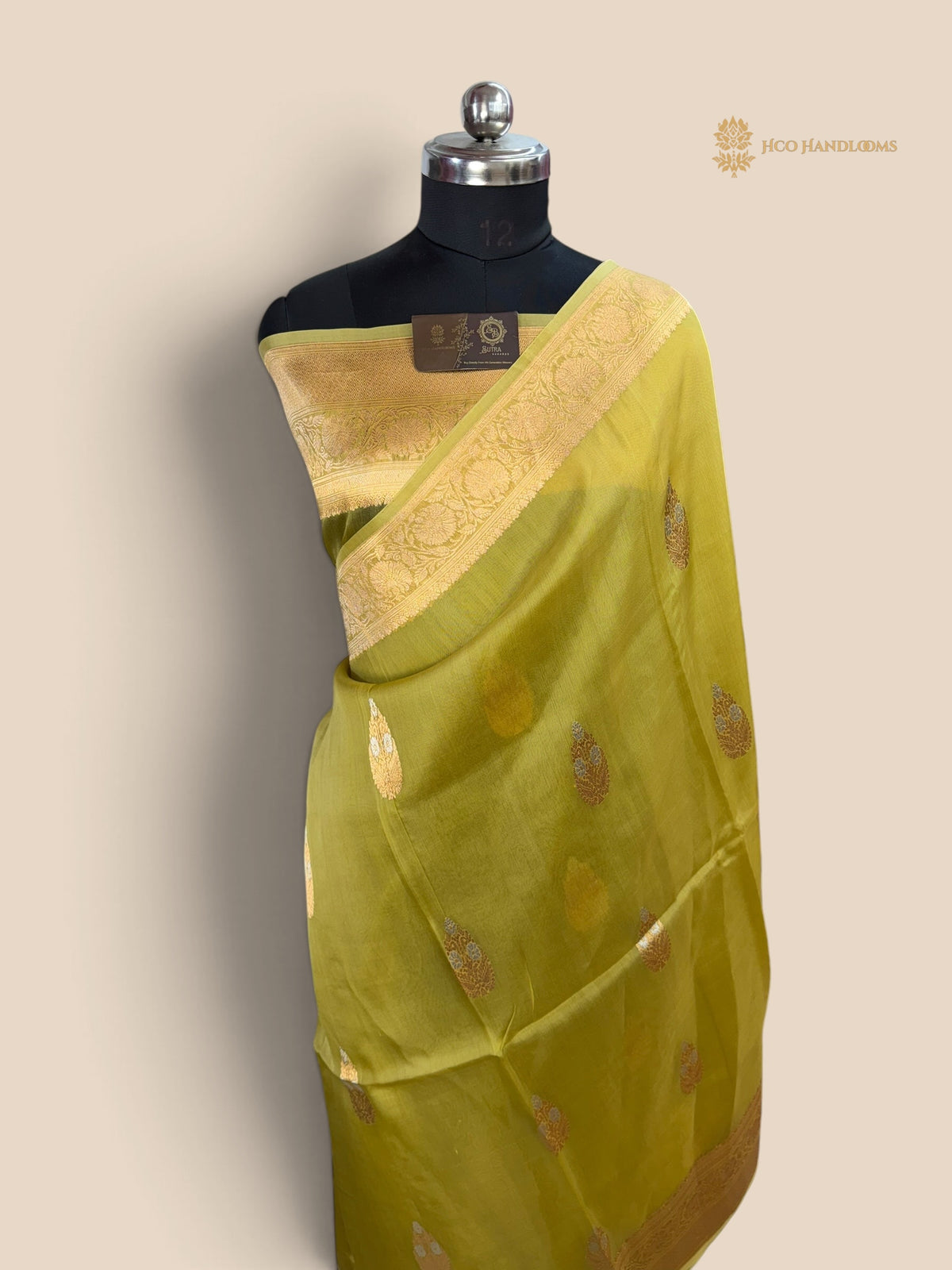 Pure Kora Silk Handloom Banarasi Saree - Meenakari Kadhua Motifs
