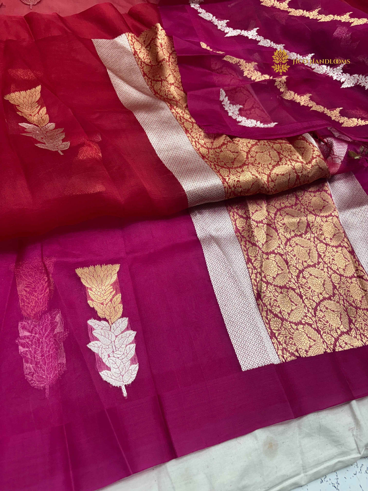 Rani & Red Pure Kora Silk Handloom Banarasi Saree - All Over Kadhua Buta