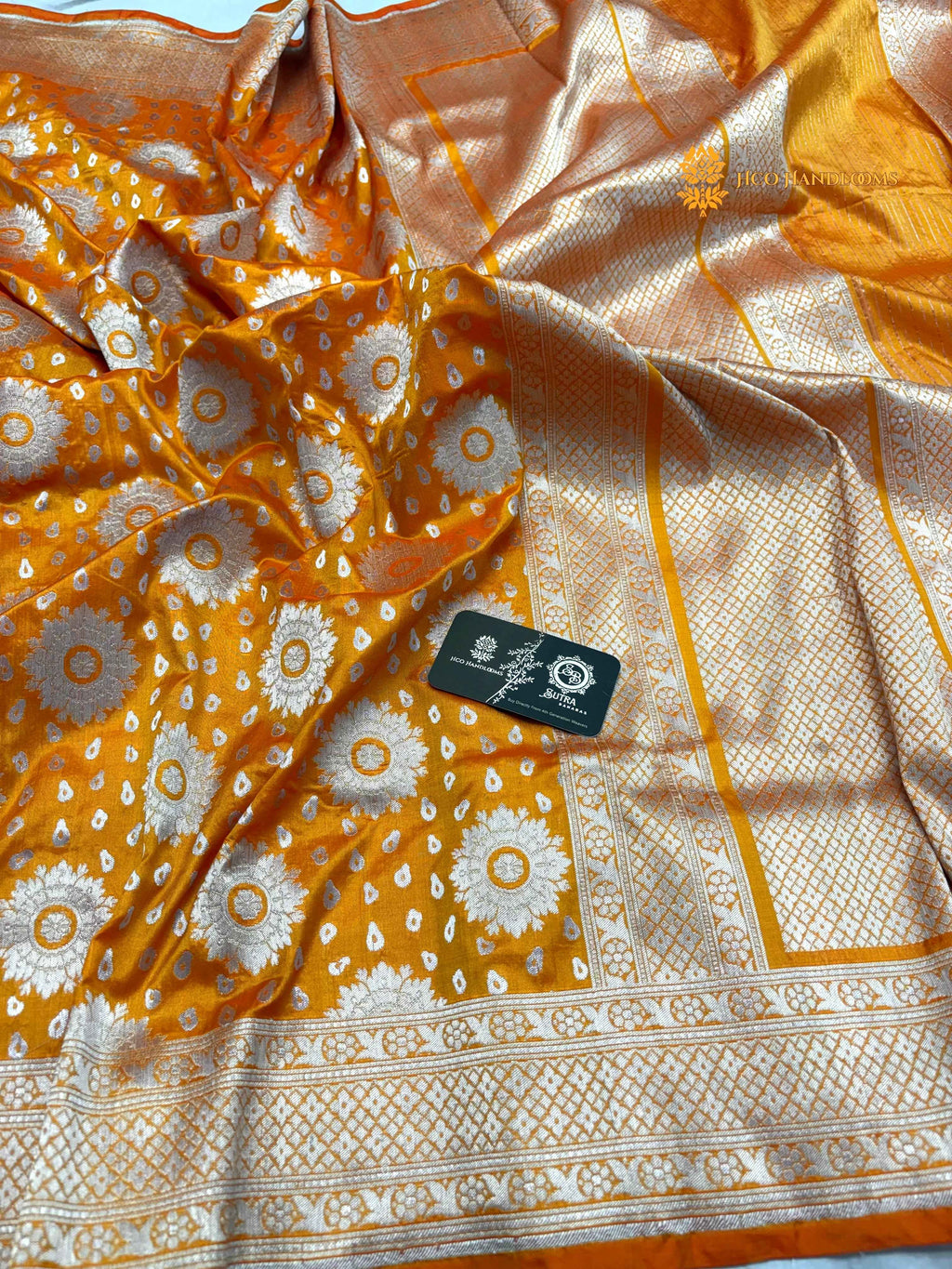 Regal Gold Pure Katan Silk Handloom Banarasi Saree - All Over Tanchui Motifs