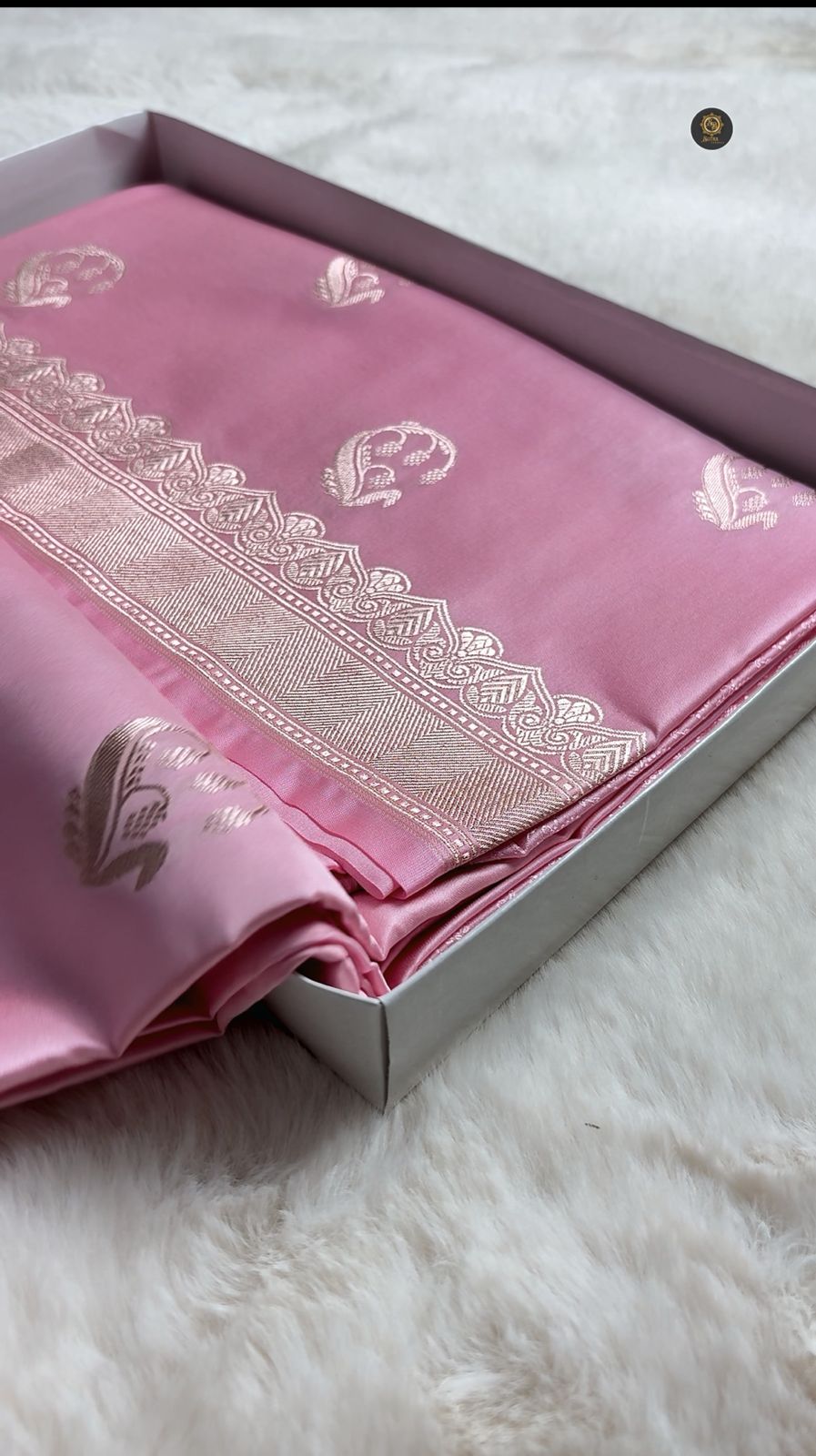 Baby Pink Premium Mashru Katan Silk Banarasi Saree - Floral Motifs