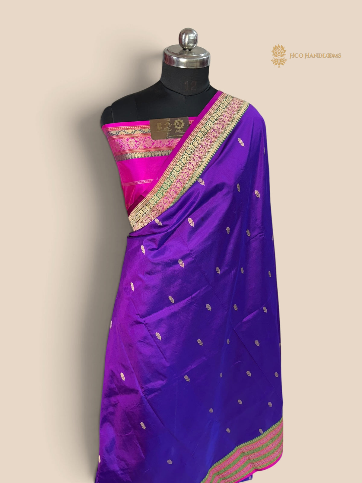 Contrast Pure Katan Silk Handloom Banarasi Saree - Kadhua Motifs