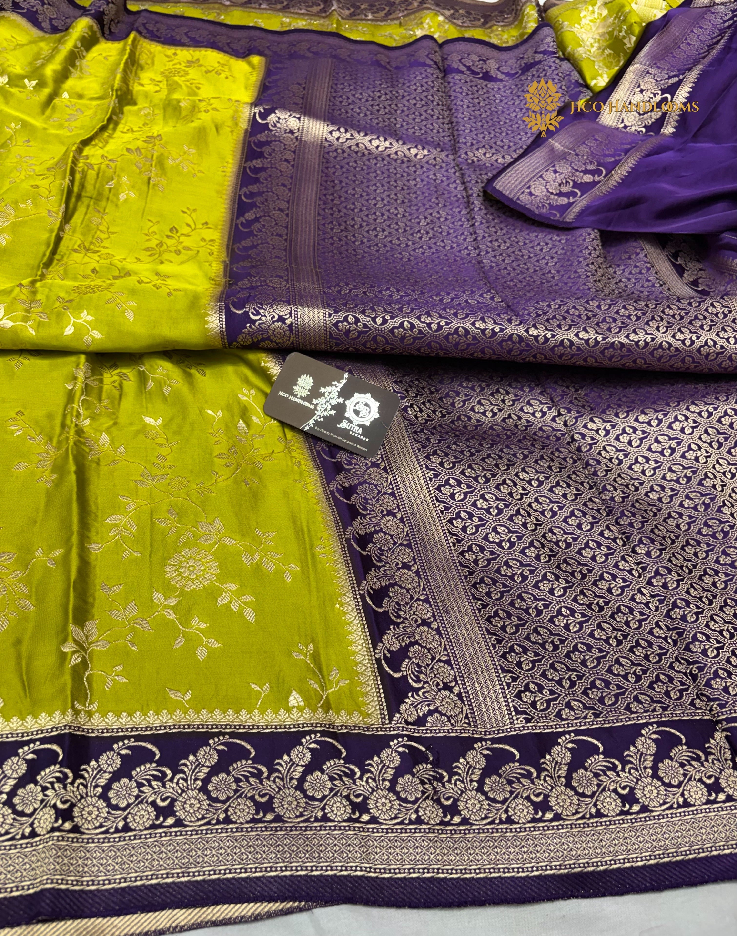 Premium Mashru Crepe Silk Banarasi Saree - All Over Floral Jaal