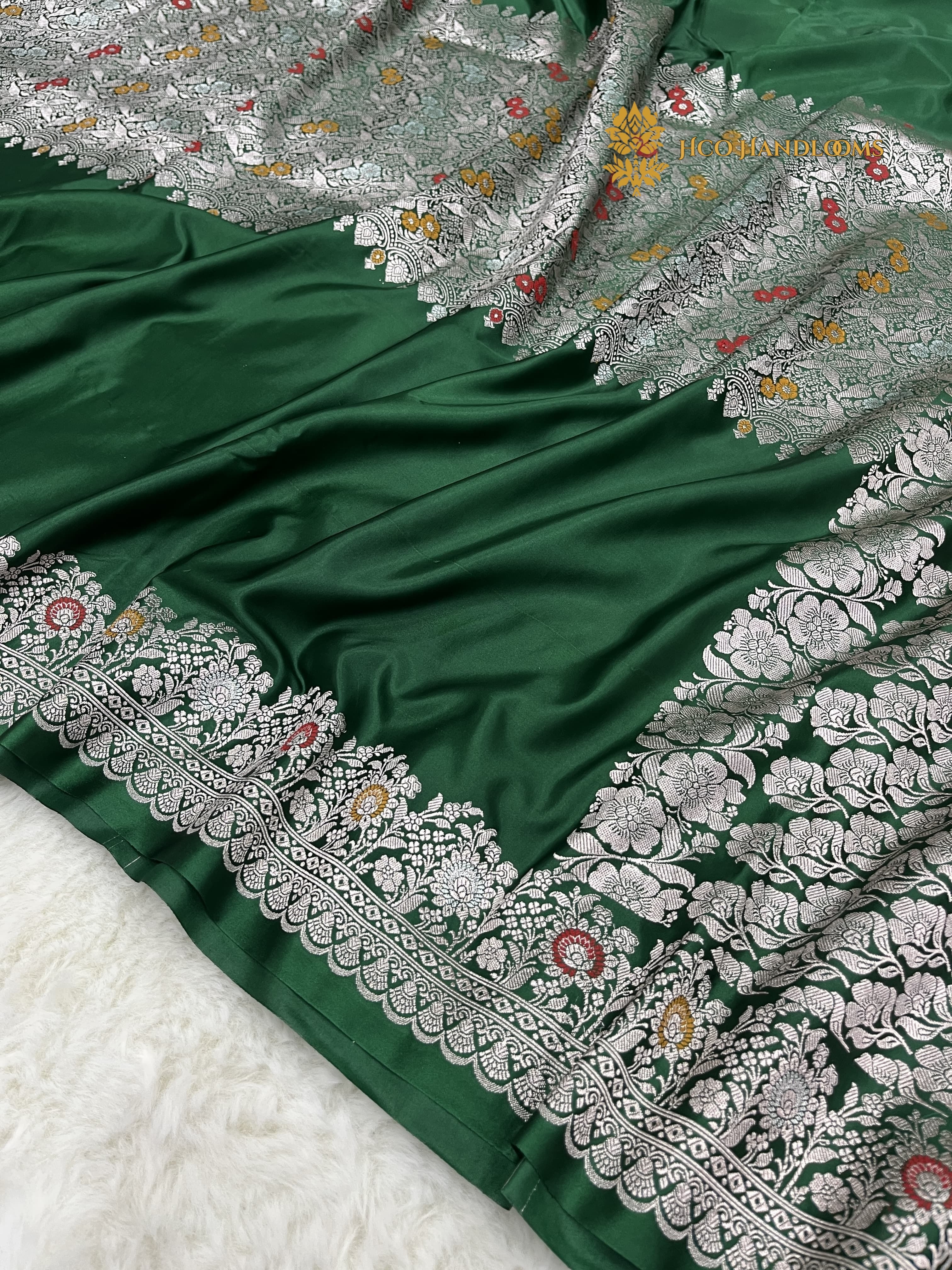 Green Premium Mashru katan Silk Banarasi Saree - All Over Meenakari Skirt
