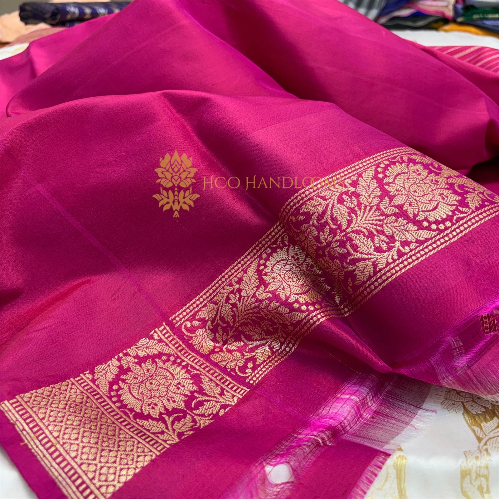 Pure Katan Silk Handloom Banarasi Saree - All Over Kadhyal Jangla