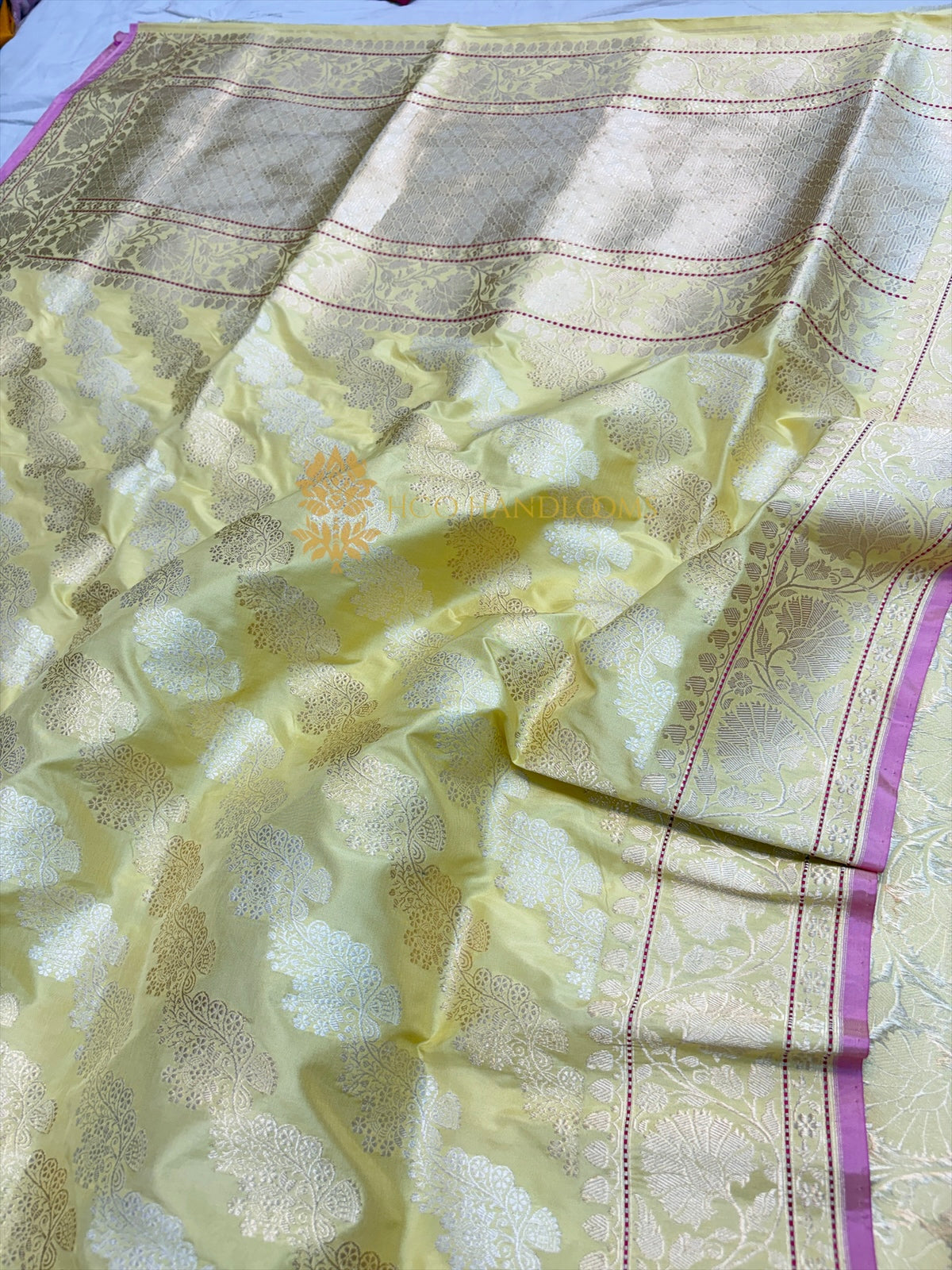 Pure Katan Silk Handloom Banarasi Saree - All Over Kadhua Jangla Work