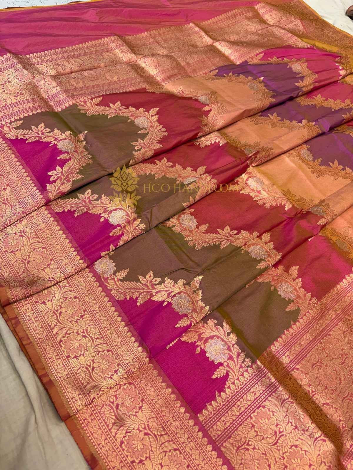 Pure Katan Silk Handloom Banarasi Dupatta - All Over Rangkat Kadhyal Waves