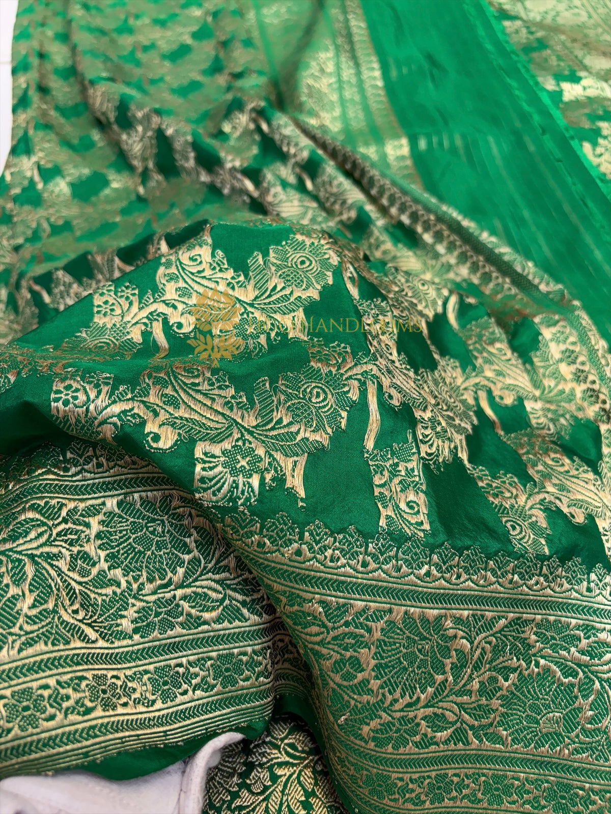 Pure Katan Silk Handloom Banarasi Dupatta - All Over Kadhyal Jaal Work