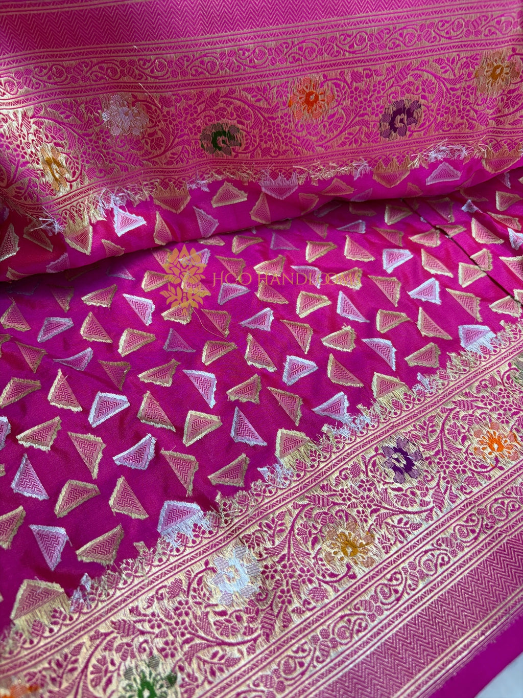 Pure Katan Silk Handloom Banarasi Saree - All Over Tanchui Work