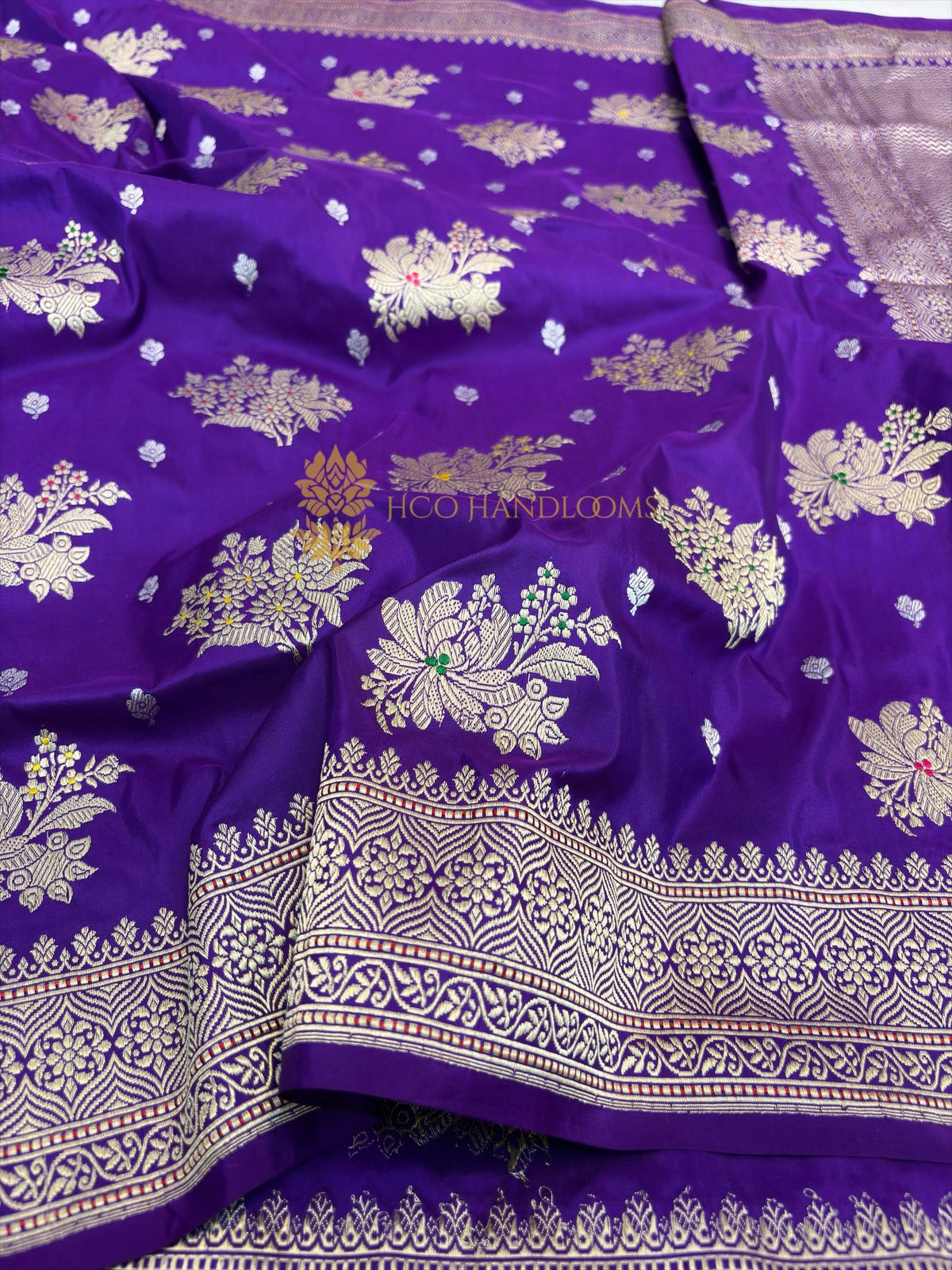 Pure Katan Silk Handloom Banarasi Saree - All Over Meenakari Kadhua Motifs