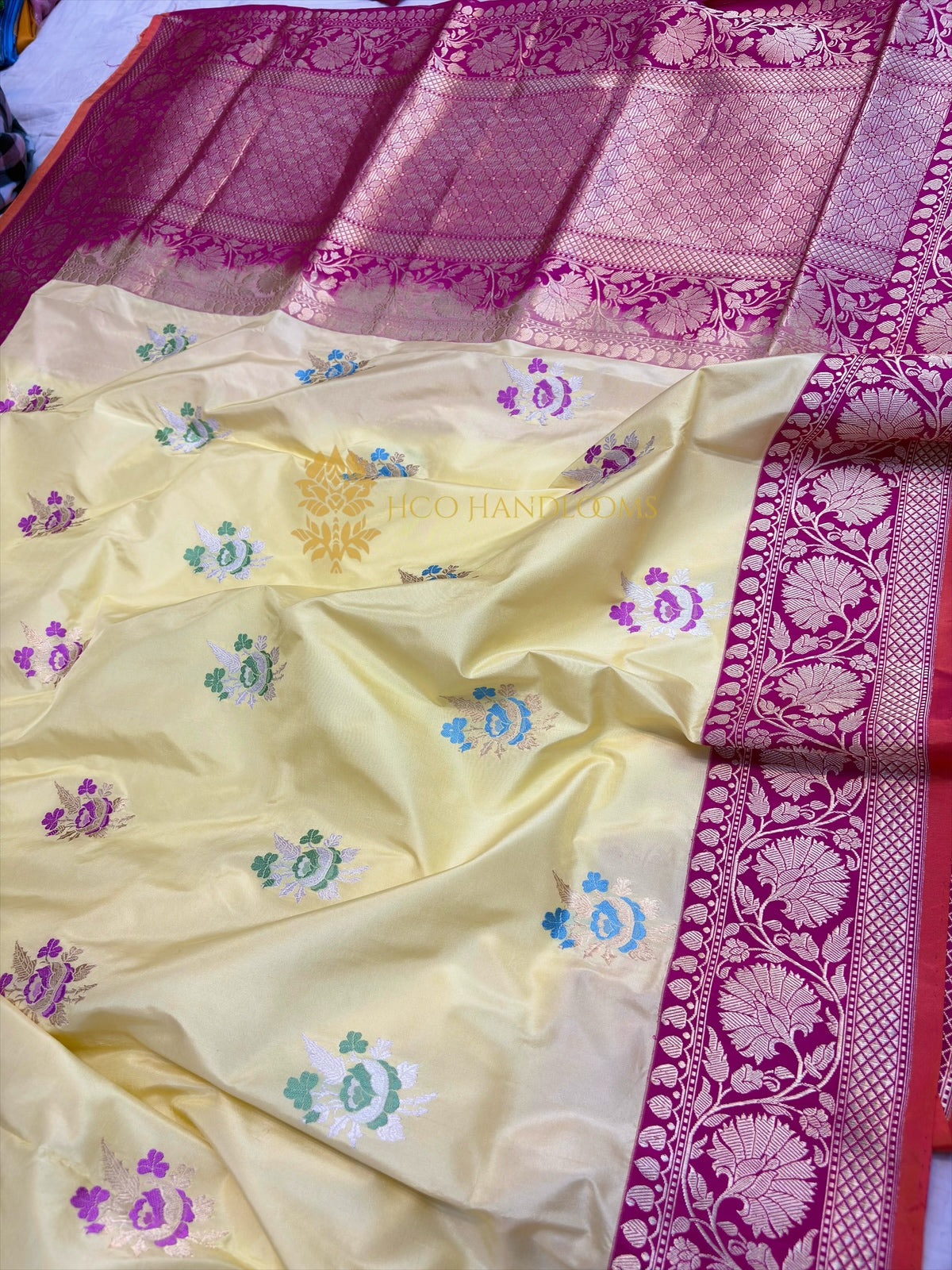 Ektara Pure Katan Silk Handloom Saree - All Over Kadhua Meenakari Motifs
