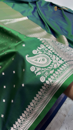 Dual Shade Metallic Green Premium Mashru Katan Silk Banarasi Saree - Small Motifs