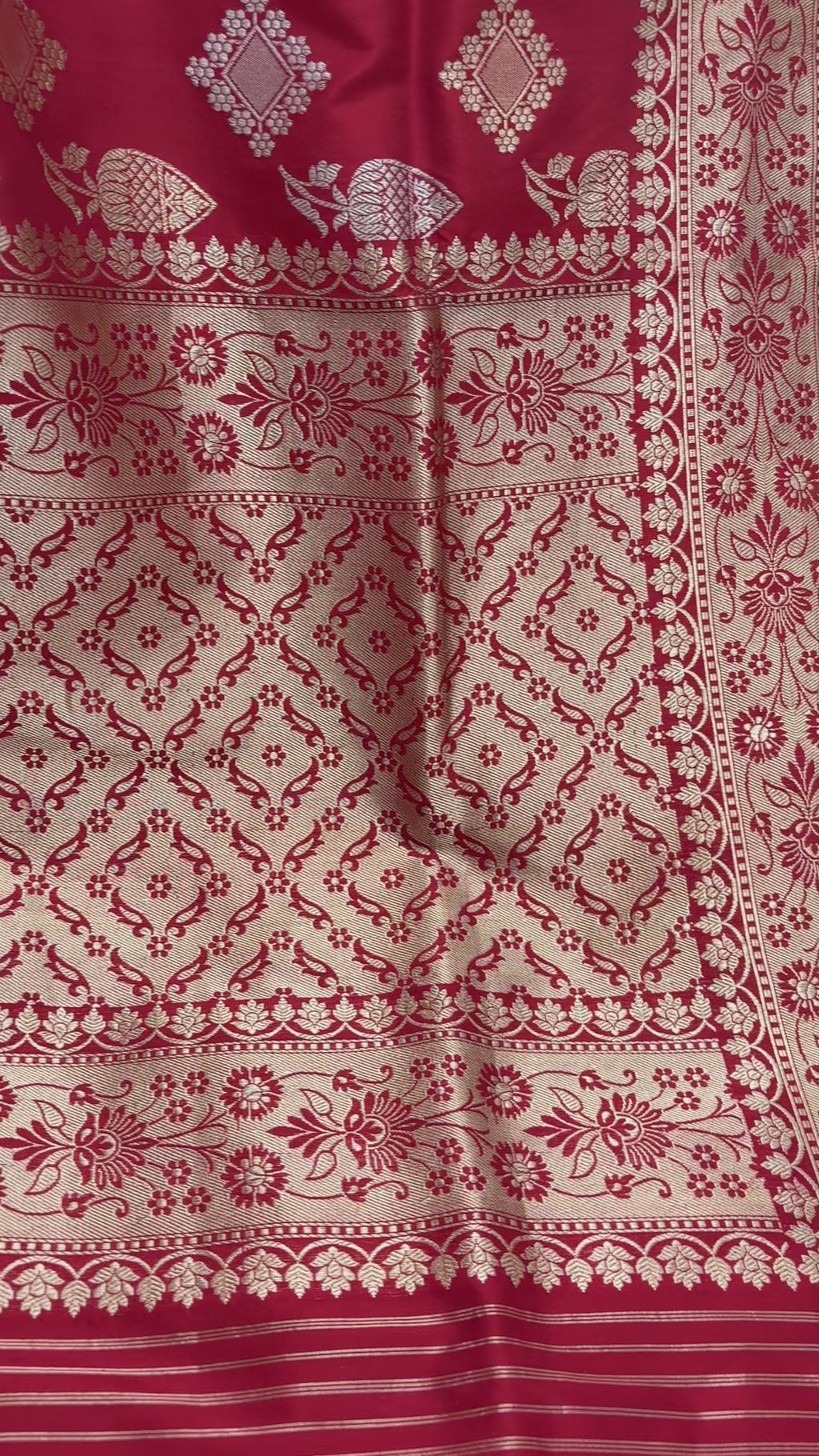 Regal Red Pure Katan Silk Handloom Banarasi Saree - All Over Multi Kadua Motifs