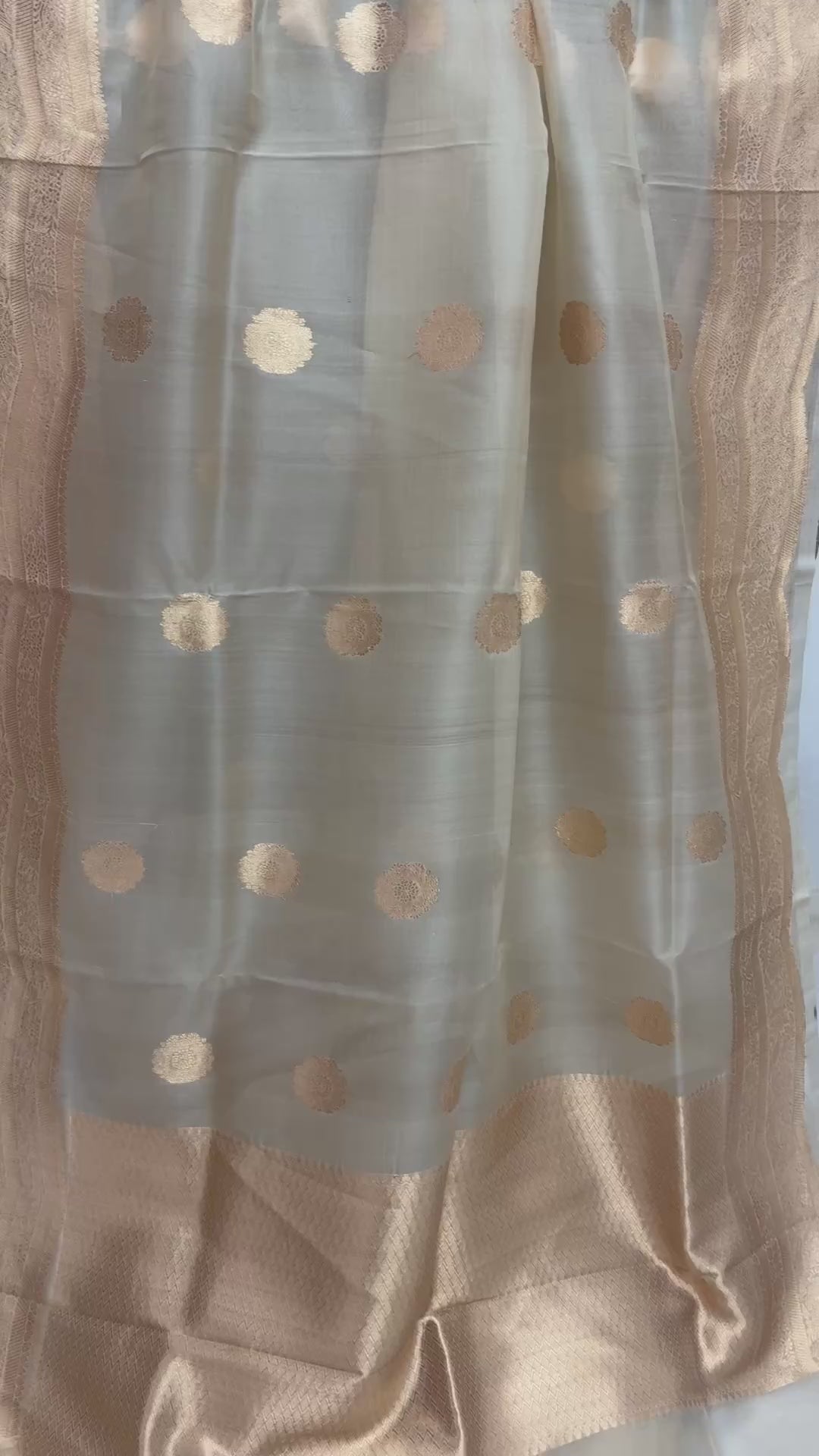 Ivory Pure Kora Silk Handloom Banarasi Saree - All Over Kadua Motifs