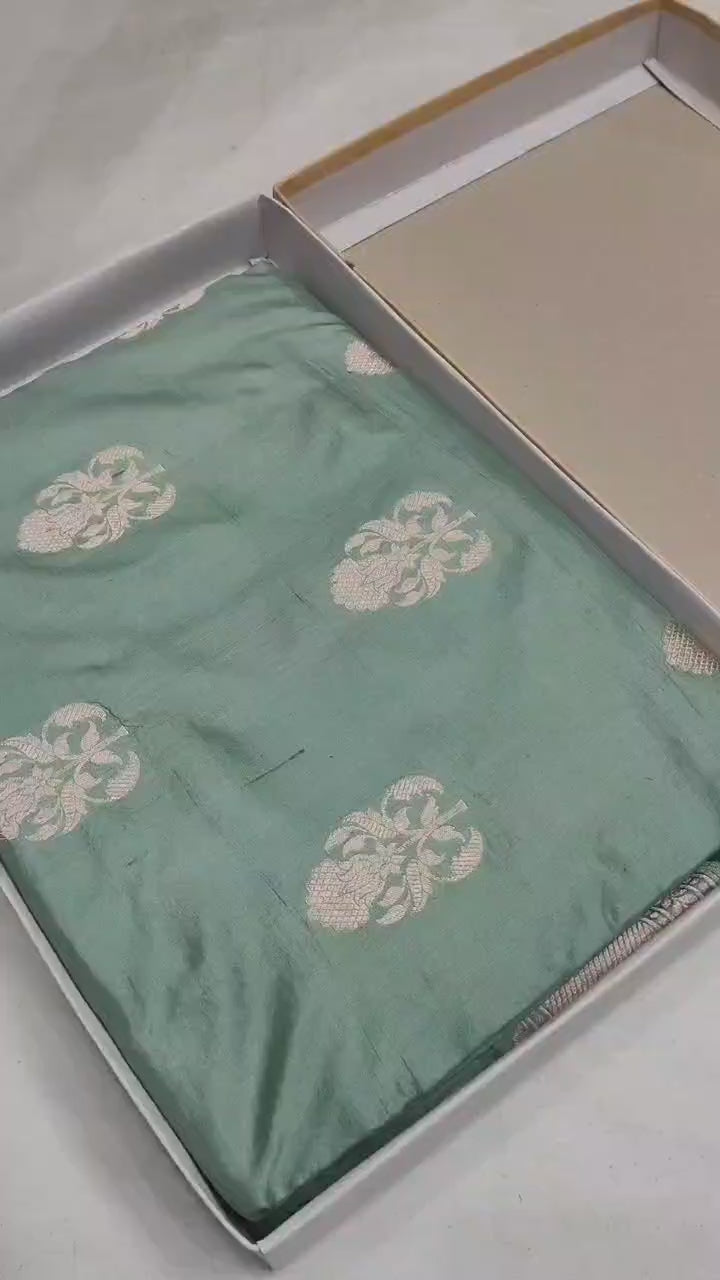 Pastel Green Pure Katan Silk Handloom Banarasi Saree - All Over Floral Motifs