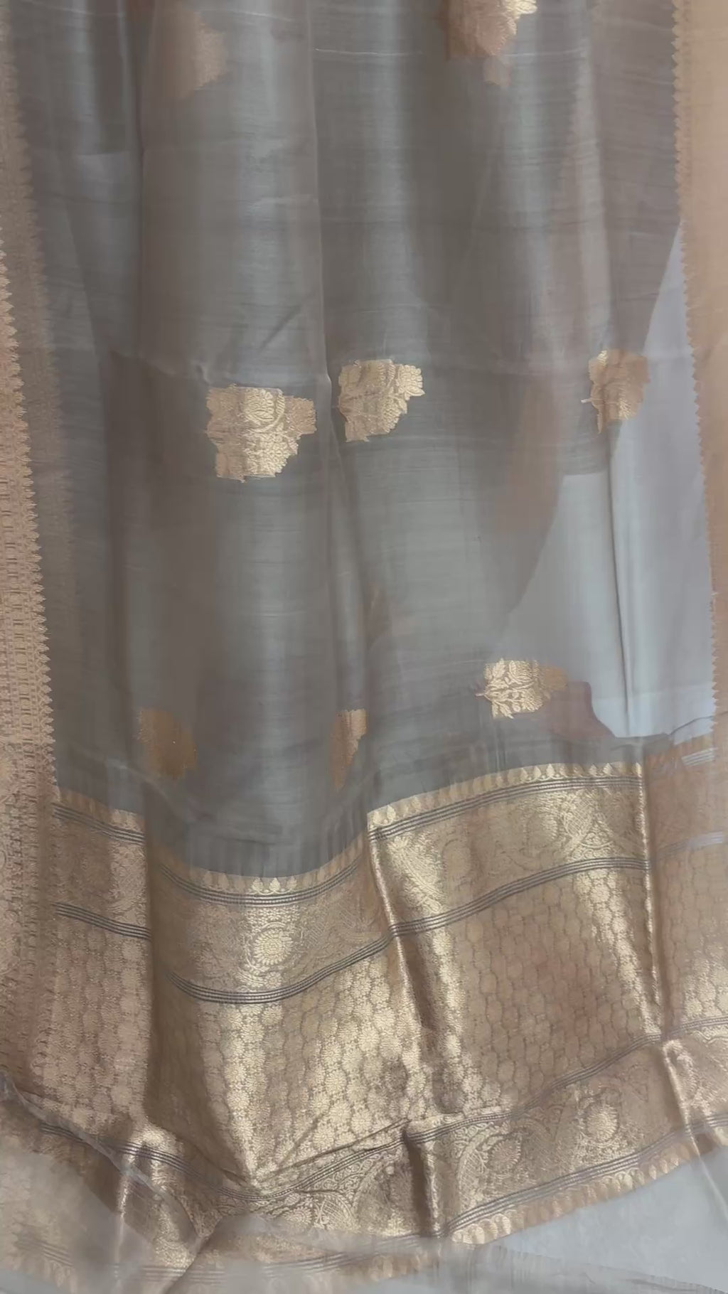 Regal Gray Pure Kora Silk Handloom Banarasi Saree - All Over Kadua Motifs