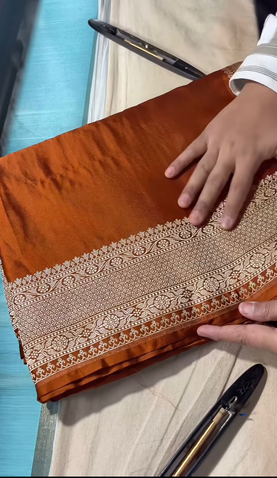 Rani Mukerji Premium Mashru Katan Silk Banarasi Saree