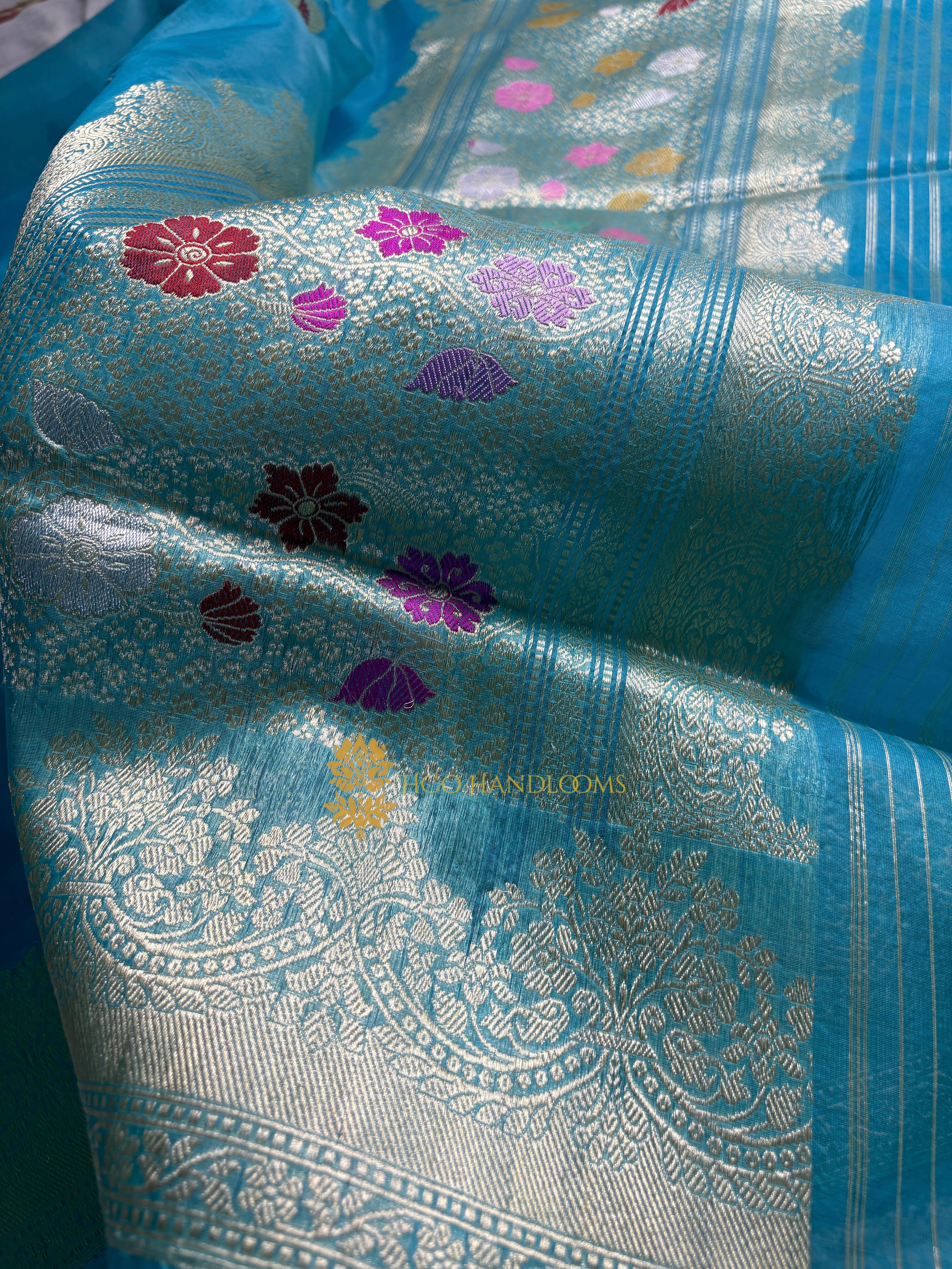 Pure Kora Silk Handloom Banarasi Saree - All Over Kadhua Meenakari Motifs