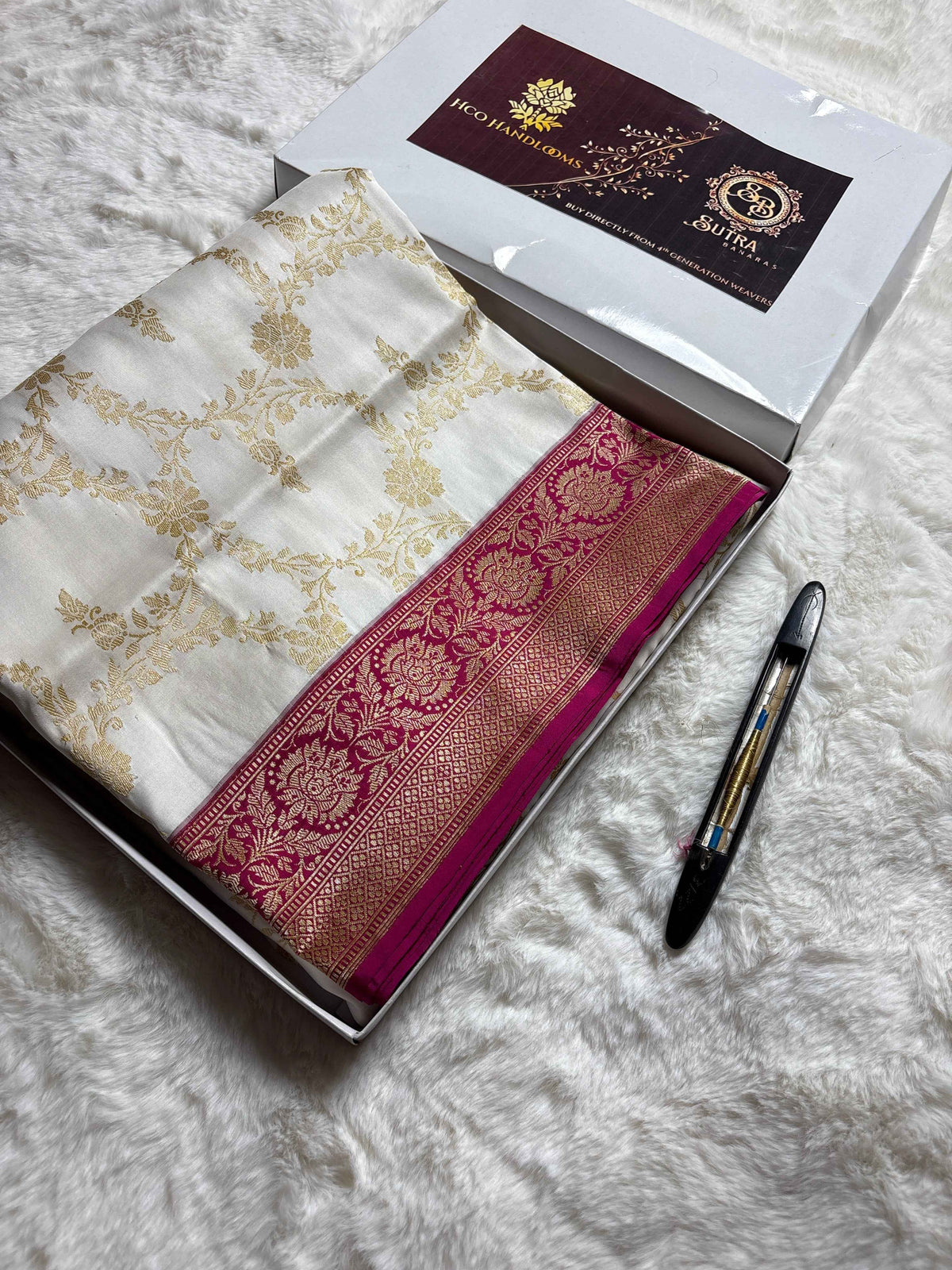 Pure Katan Silk Handloom Banarasi Saree - All Over Kadhyal Jangla