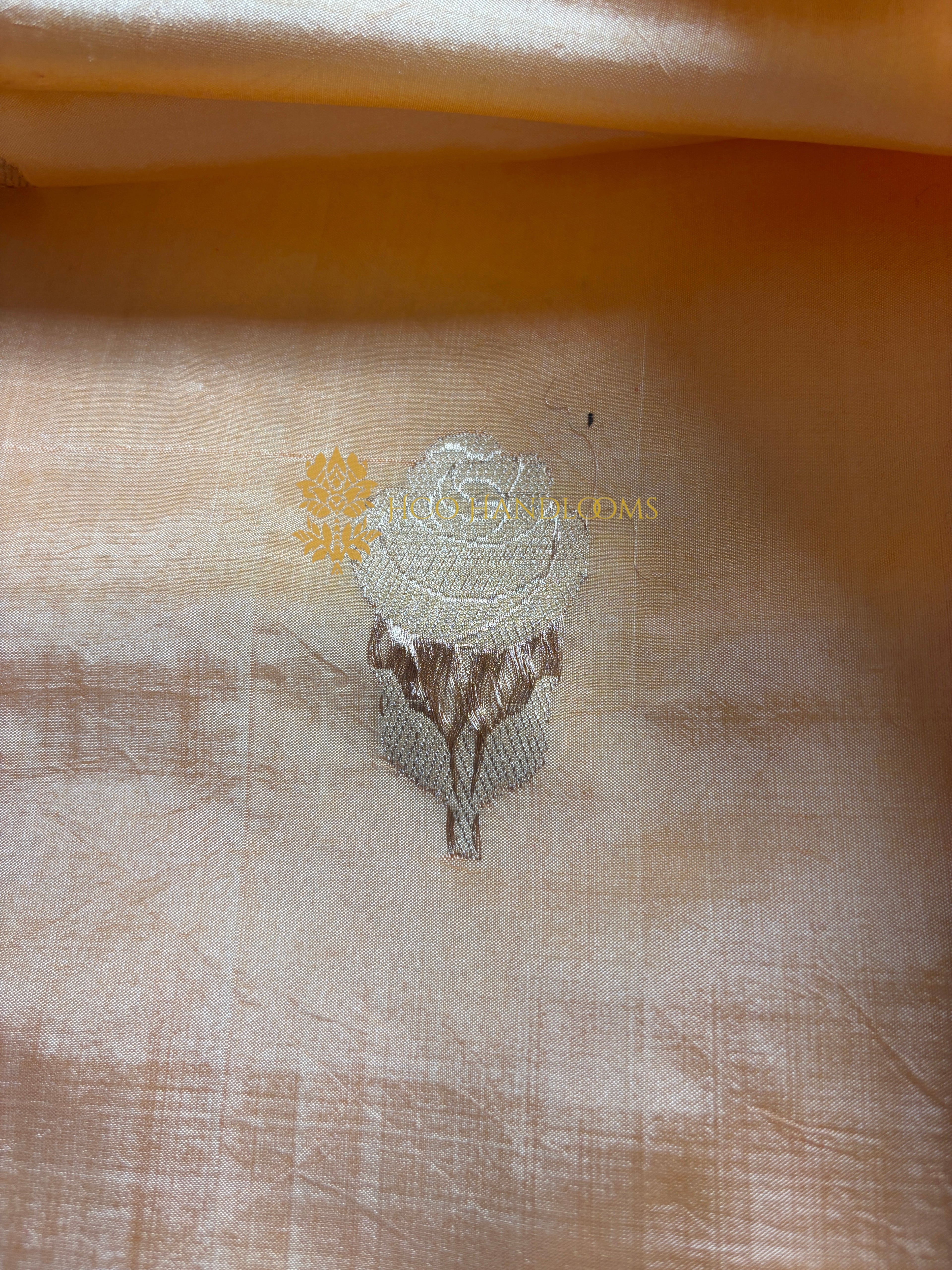 Peach Pure Mango Katan Silk Handloom Banarasi Saree - All Over Kadhua Motifs