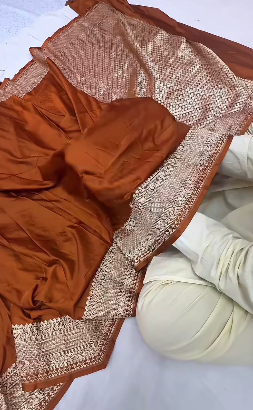 Rani Mukerji Premium Mashru Katan Silk Banarasi Saree