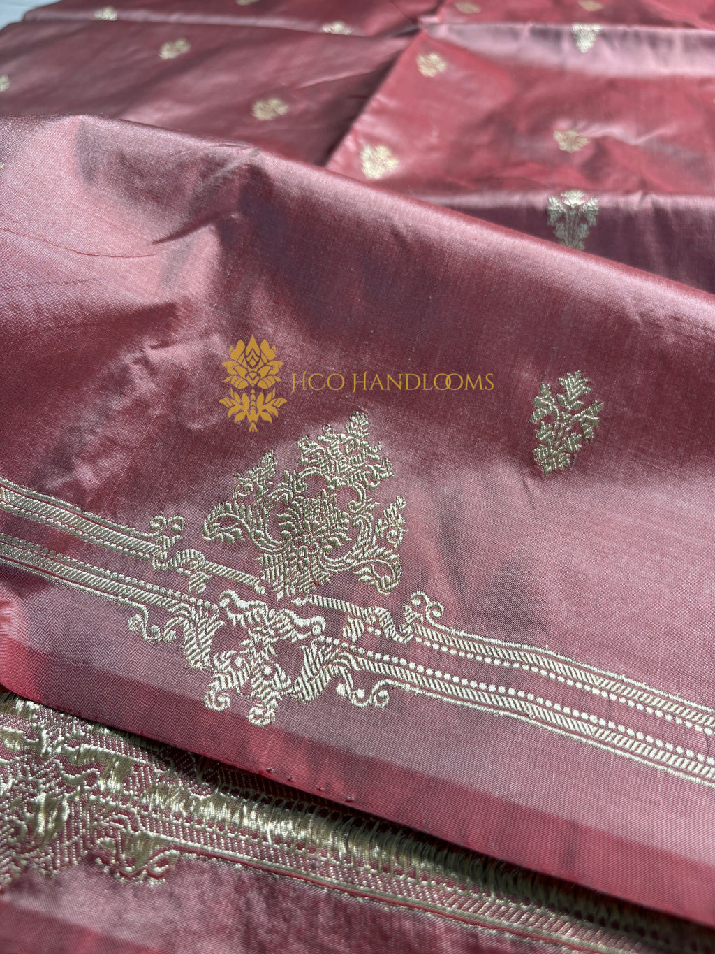 Copper Pure Katan Silk Handloom Banarasi Saree - All Over Kadhua Motifs