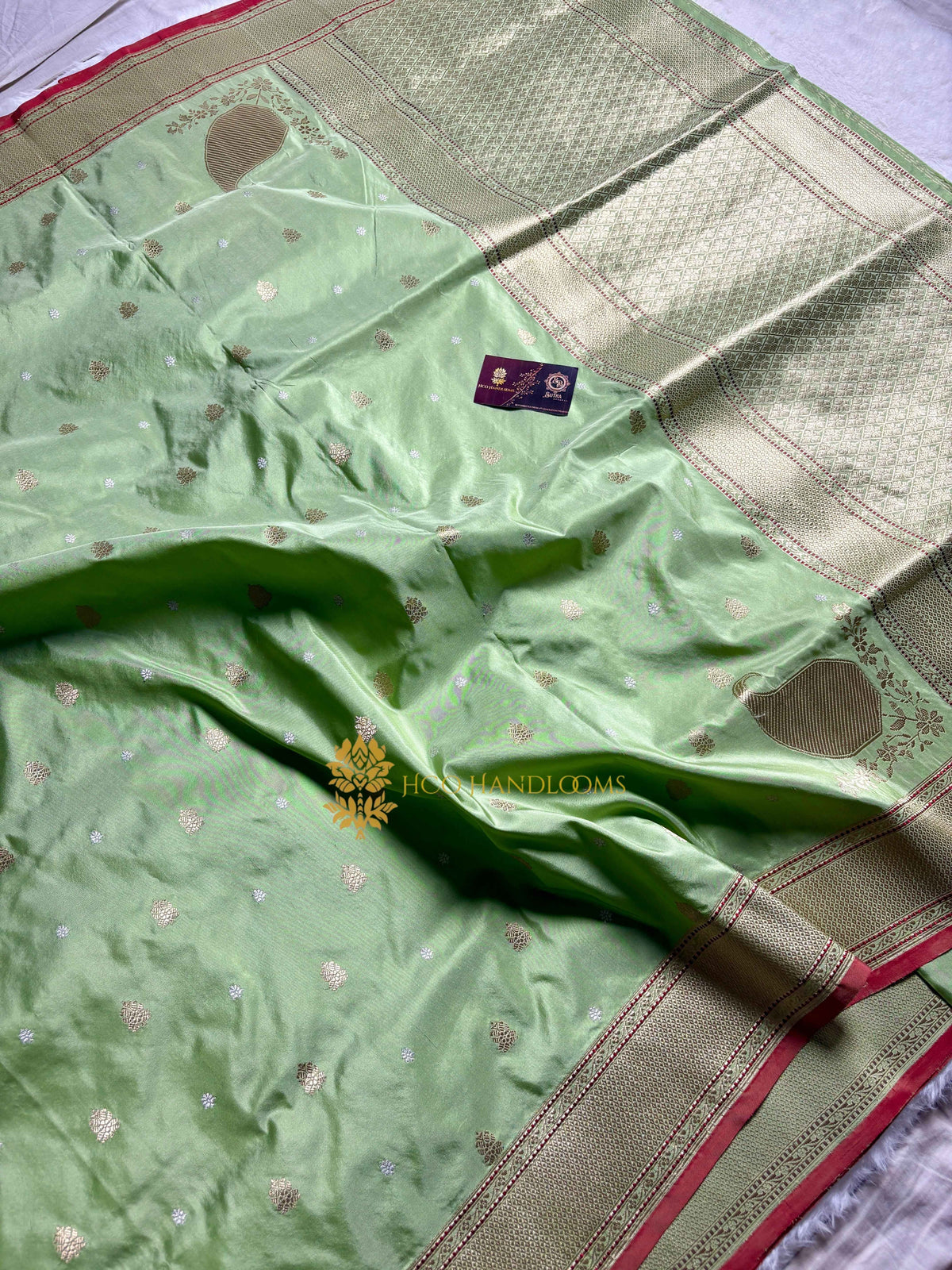 Pure Katan Silk Handloom Banarasi Saree - All Over Kadhua Motifs