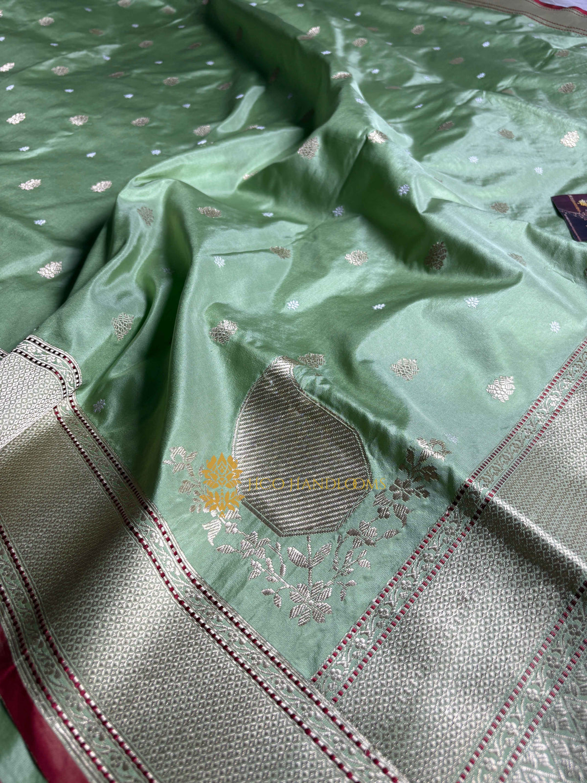 Pure Katan Silk Handloom Banarasi Saree - All Over Kadhua Motifs